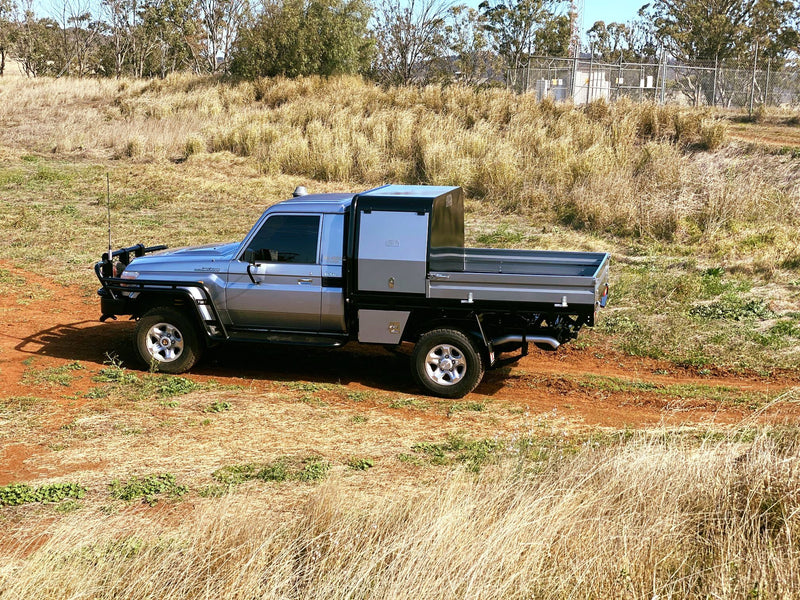 Load image into Gallery viewer, DMW Dog Boxes