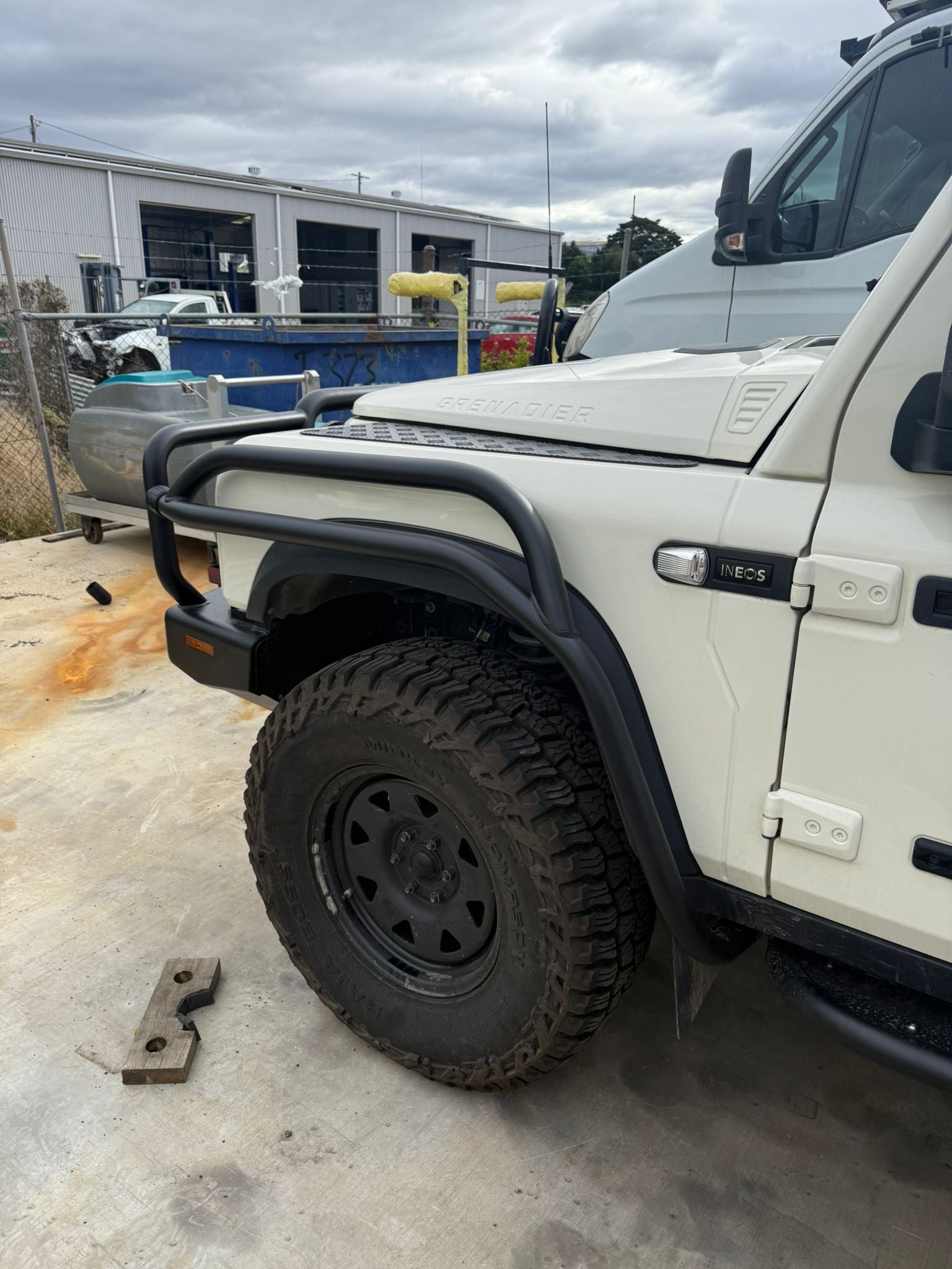 [INEOS] DMW Heavy - Duty Double Row Brush Rails – Supplied & Fitted - DMW